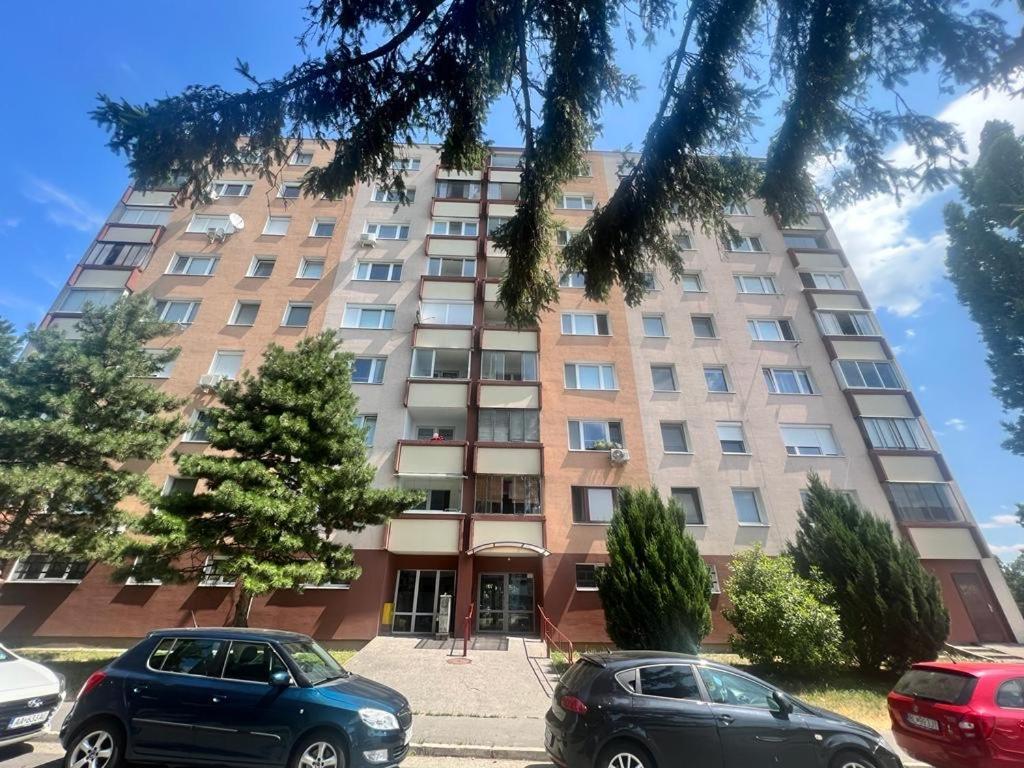 Apartman Solid, Bratislava Appartement Buitenkant foto
