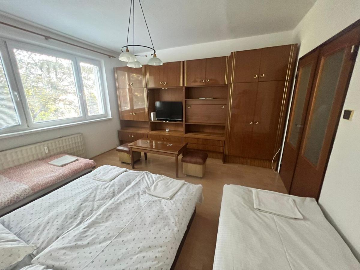 Apartman Solid, Bratislava Appartement Buitenkant foto
